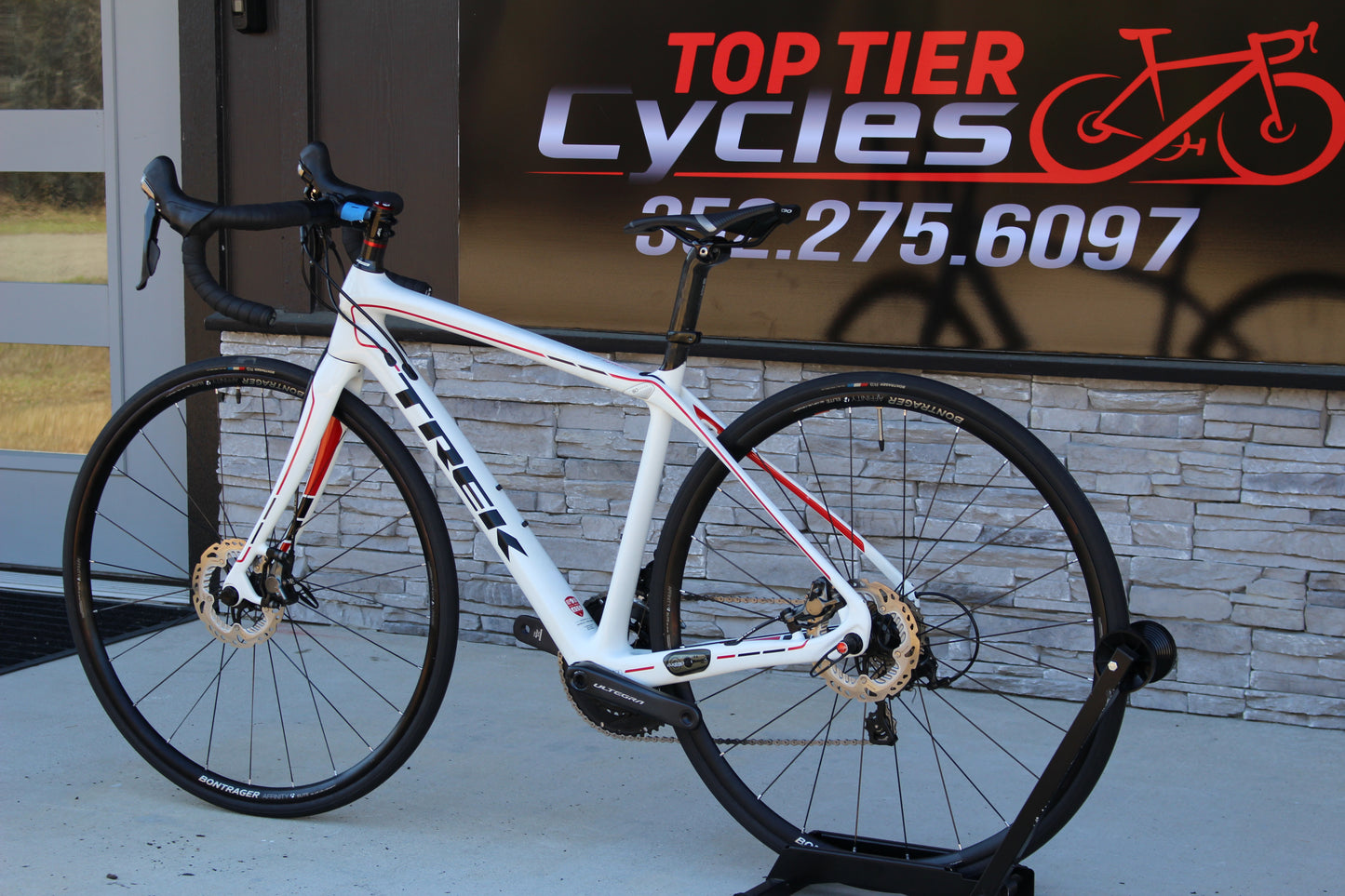 2015 Trek Domane 6 - Disc! - Ultegra - 17lbs