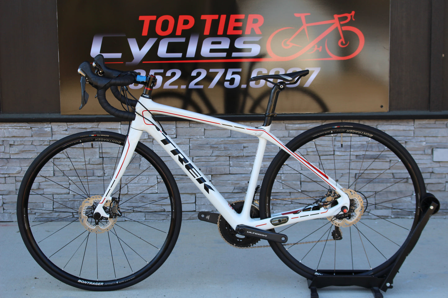 2015 Trek Domane 6 - Disc! - Ultegra - 17lbs