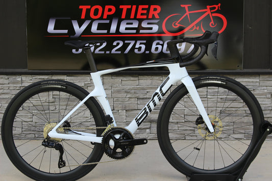 2026 BMC Teammachine R01 Aero- Di2- 17lbs- NEW!
