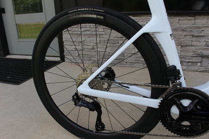 2026 BMC Teammachine R01 Aero- Di2- 17lbs- NEW!