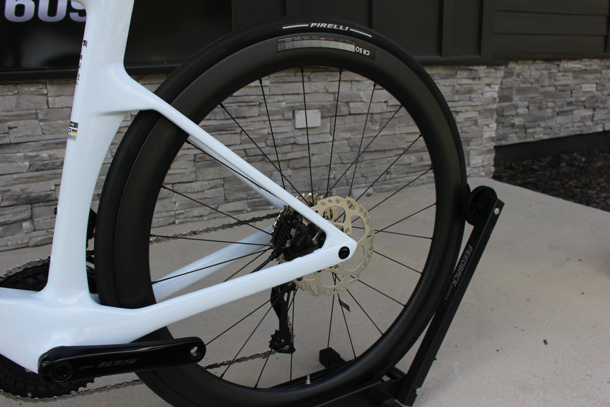 2026 BMC Teammachine R01 Aero- Di2- 17lbs- NEW!