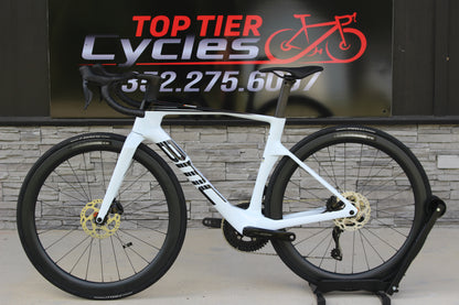 2026 BMC Teammachine R01 Aero- Di2- 17lbs- NEW!