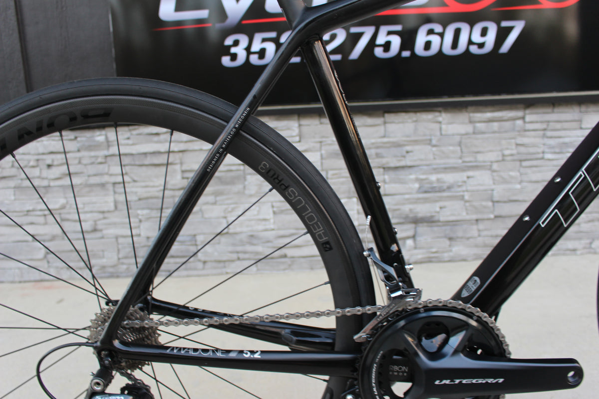 2014 Trek Madone 5.9- Carbon- Race Wheels- 16lbs