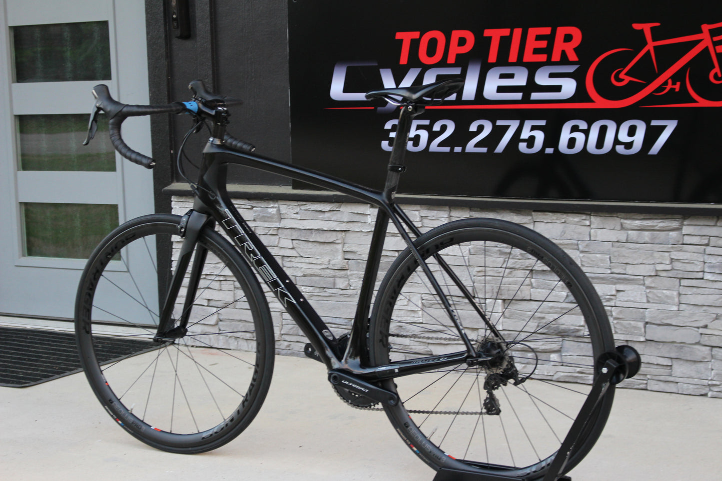 2014 Trek Madone 5.9- Carbon- Race Wheels- 16lbs