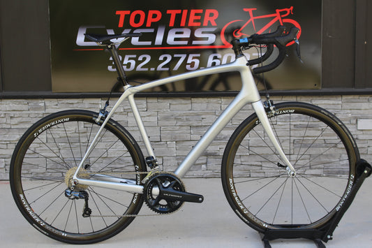 2016 Trek Domane 6.5- Ultegra Di2- Race Wheels