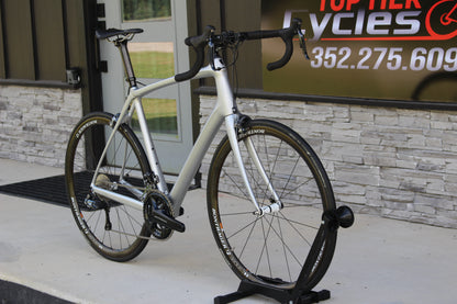 2016 Trek Domane 6.5- Ultegra Di2- Race Wheels