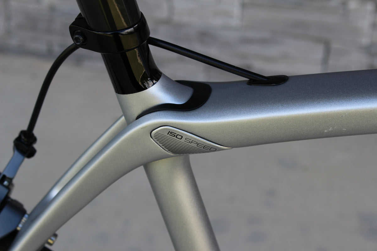 2016 Trek Domane 6.5- Ultegra Di2- Race Wheels