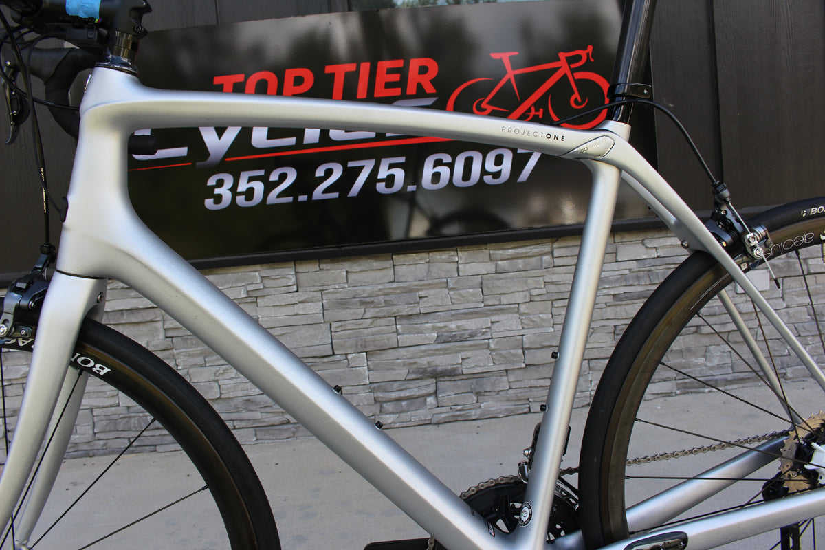 2016 Trek Domane 6.5- Ultegra Di2- Race Wheels