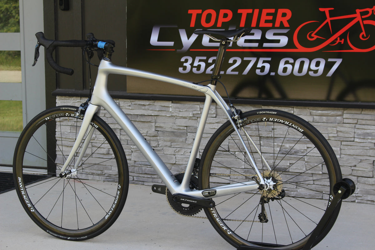 2016 Trek Domane 6.5- Ultegra Di2- Race Wheels