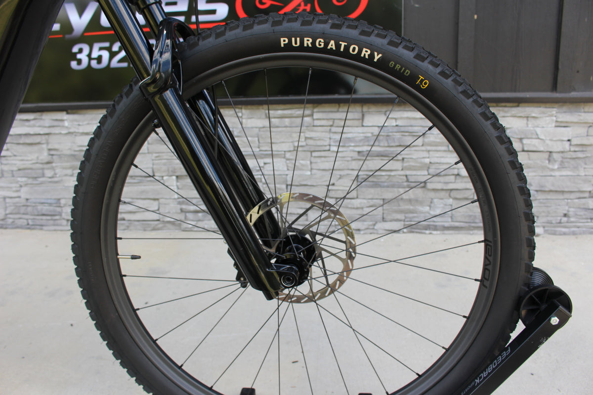 2026 Specialized Levo R Expert- Only 223 miles!- Like new!