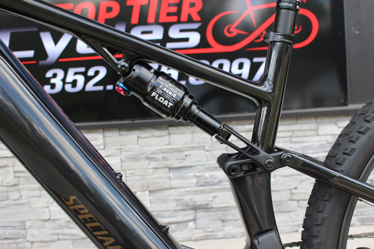 2026 Specialized Levo R Expert- Only 223 miles!- Like new!