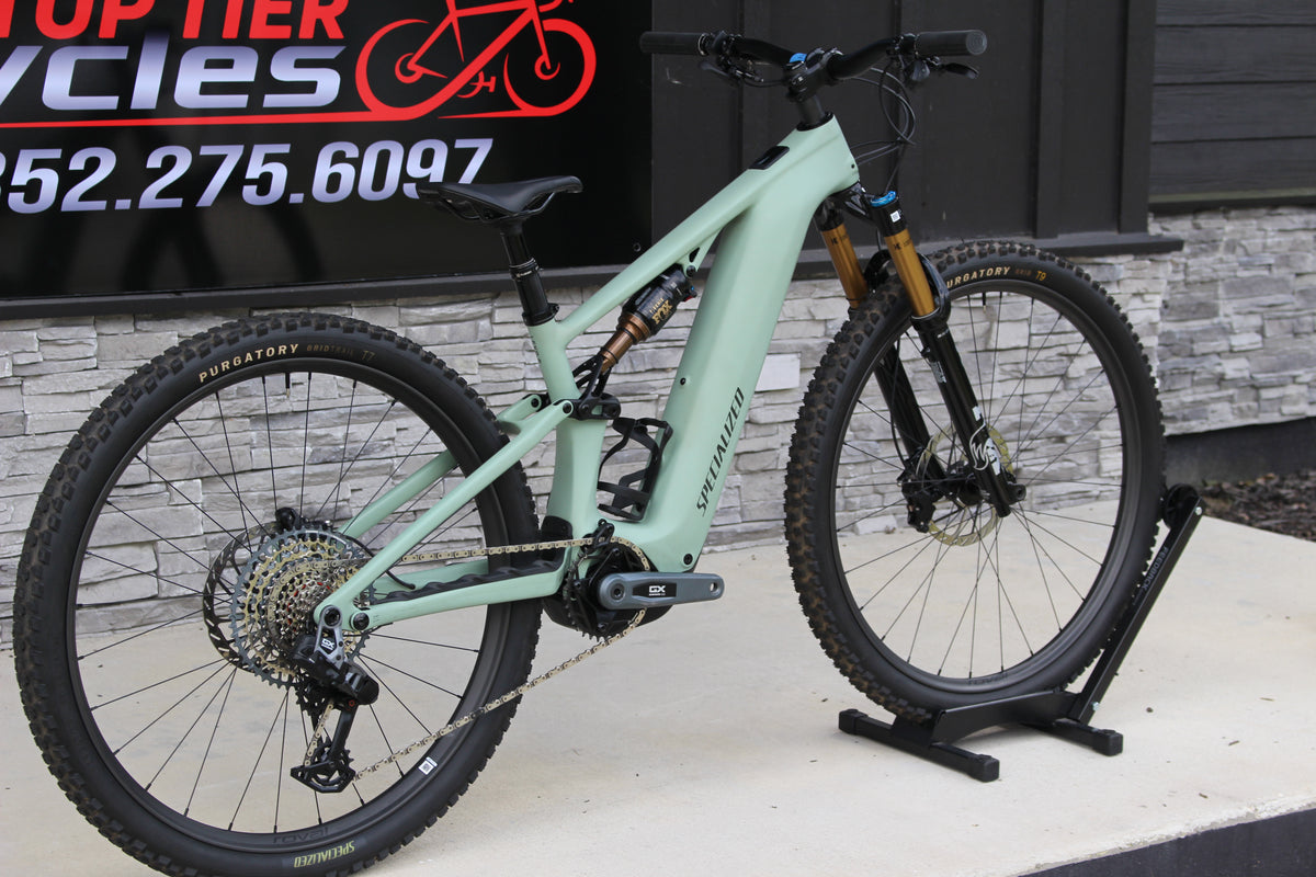 2026 Specialized Levo R Expert- Only 164 miles!- Like new!