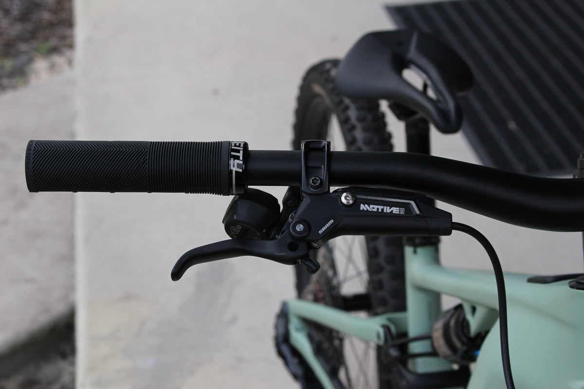 2026 Specialized Levo R Expert- Only 164 miles!- Like new!