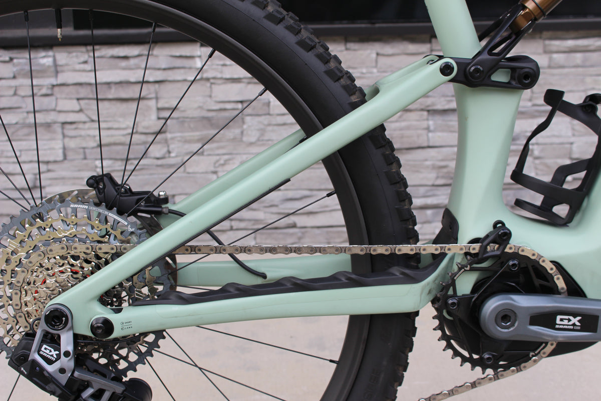 2026 Specialized Levo R Expert- Only 164 miles!- Like new!