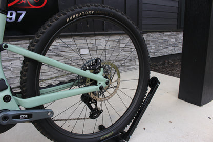2026 Specialized Levo R Expert- Only 164 miles!- Like new!