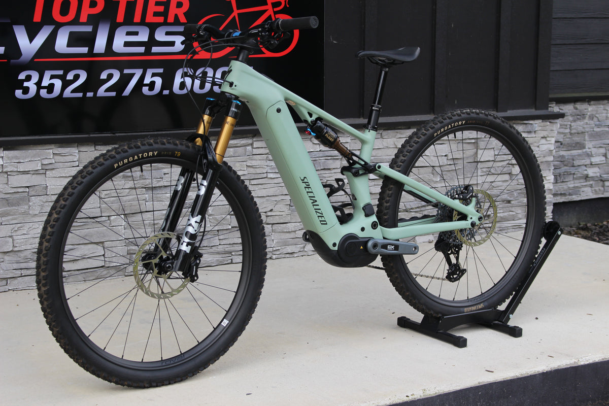 2026 Specialized Levo R Expert- Only 164 miles!- Like new!