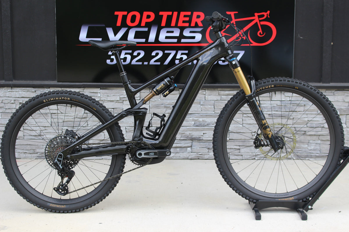 2026 Specialized Levo 4 Pro - Only 403 miles!