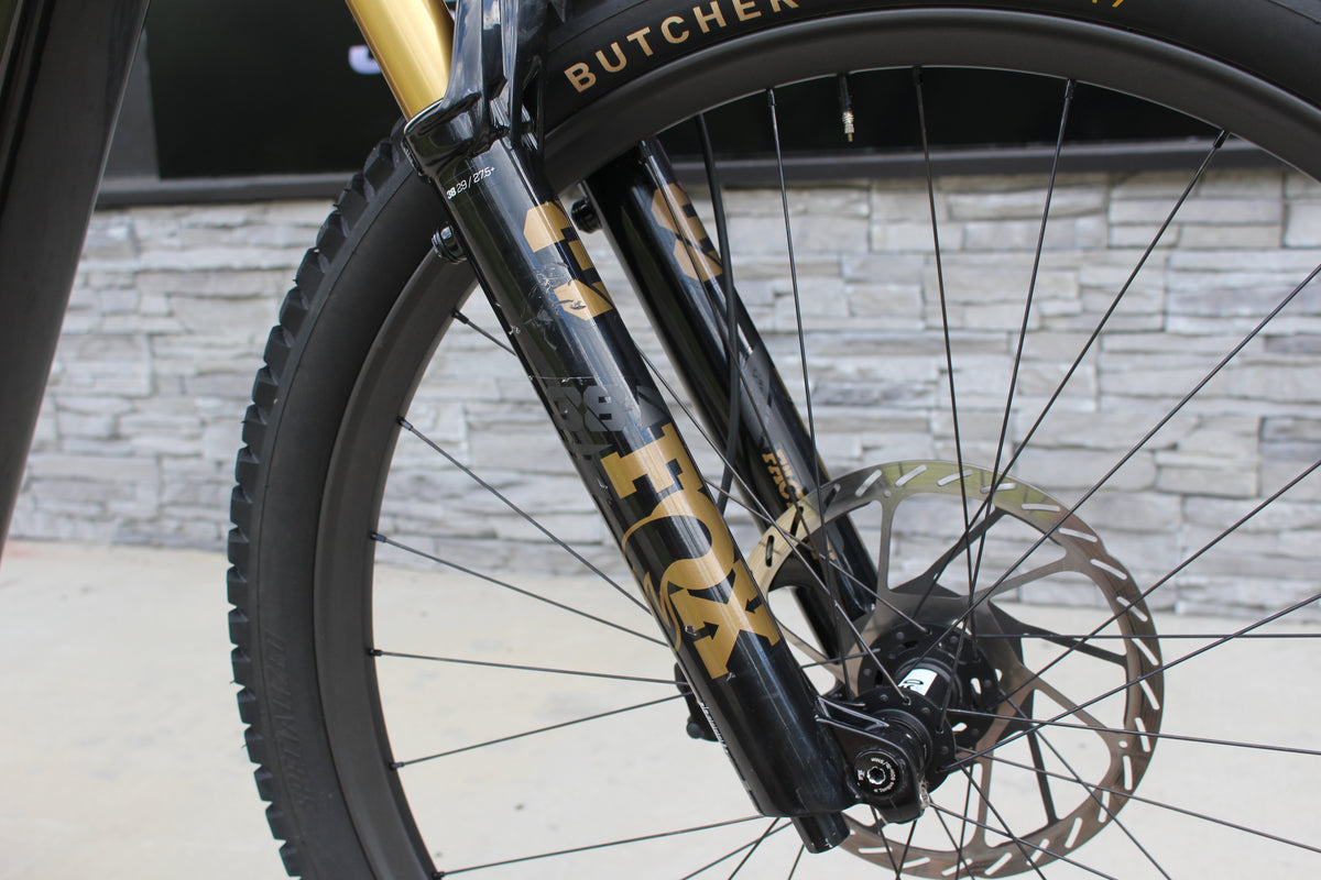 2026 Specialized Levo 4 Pro - Only 403 miles!