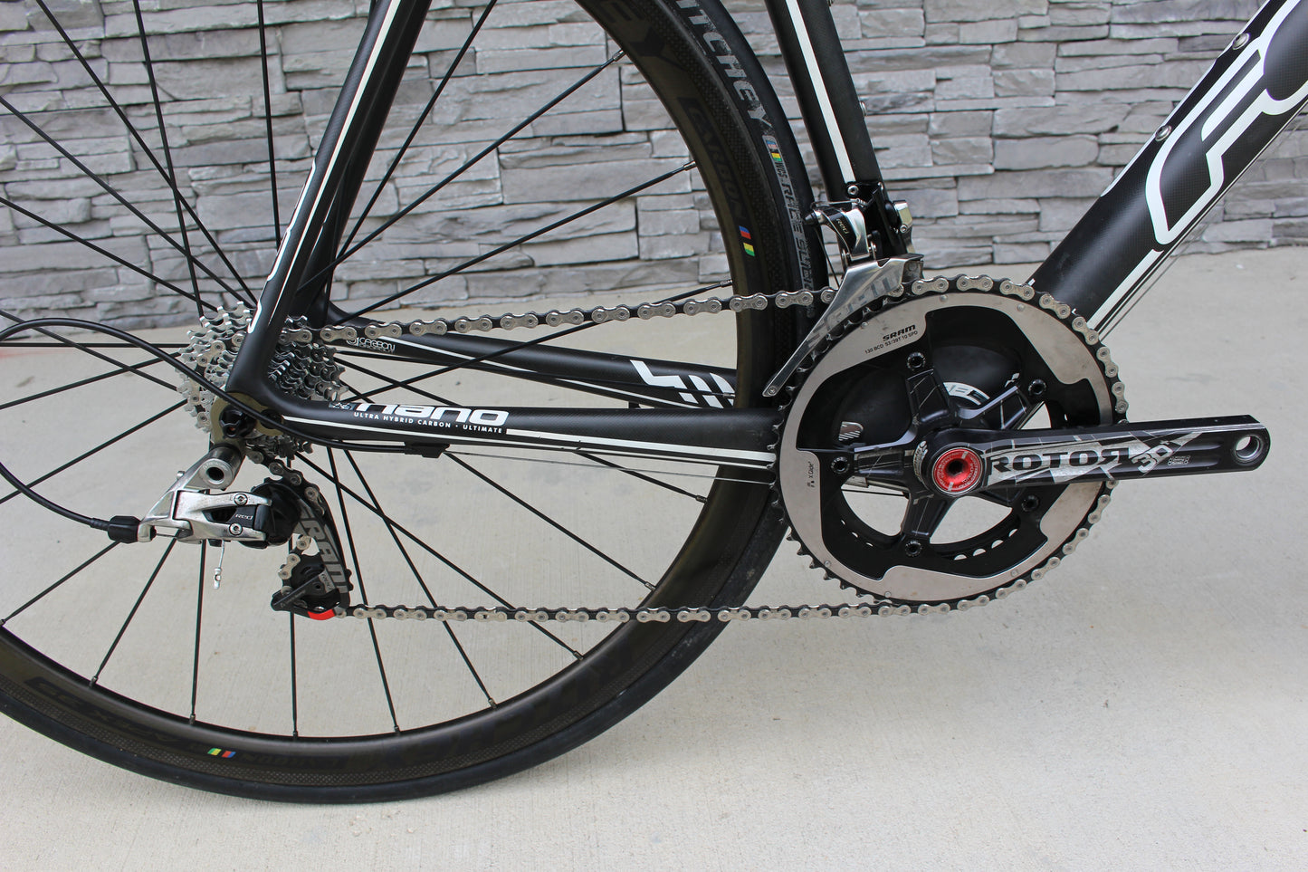 2011 Felt F1 - SRAM Red - 14lbs - Race Wheels