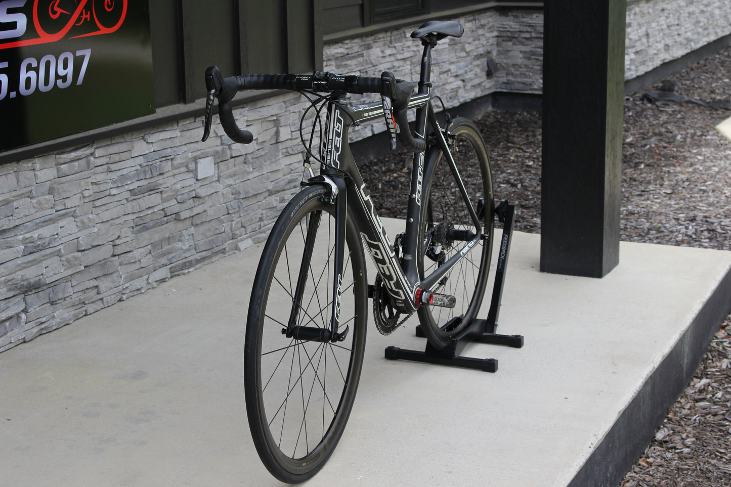 2011 Felt F1 - SRAM Red - 14lbs - Race Wheels
