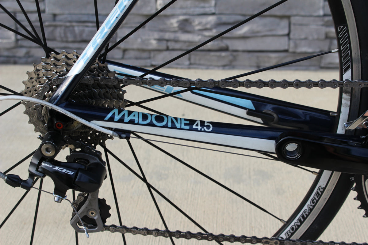 2012 Trek Madone 4.5 - Full Carbon - Shimano 105 - 18 lbs!