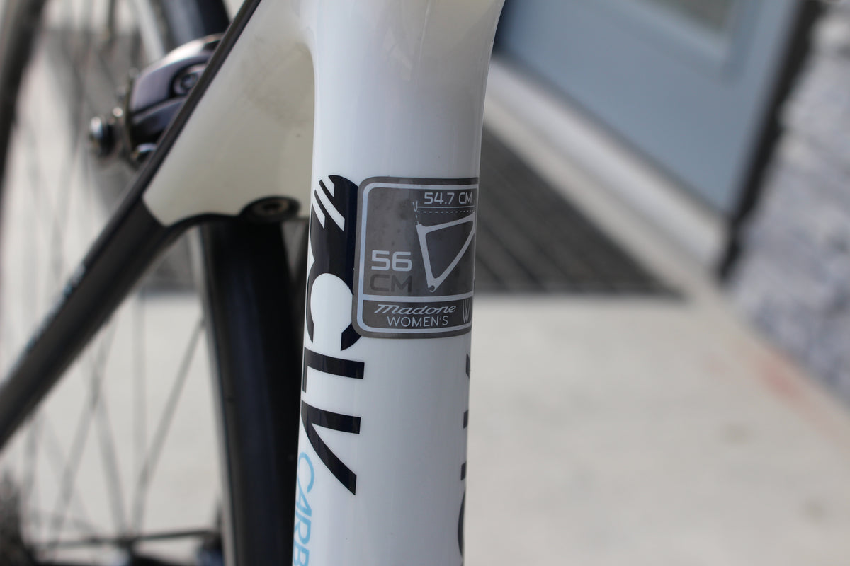 2012 Trek Madone 4.5 - Full Carbon - Shimano 105 - 18 lbs!