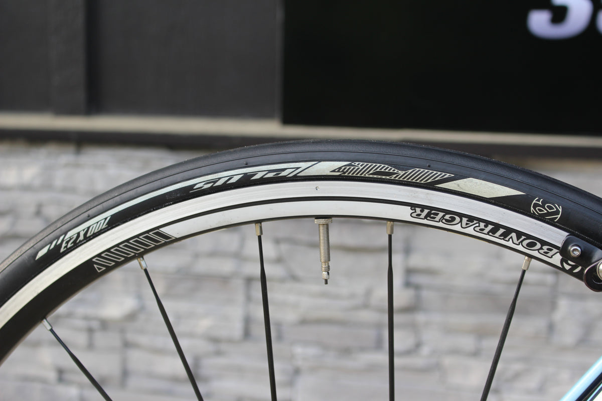 2012 Trek Madone 4.5 - Full Carbon - Shimano 105 - 18 lbs!