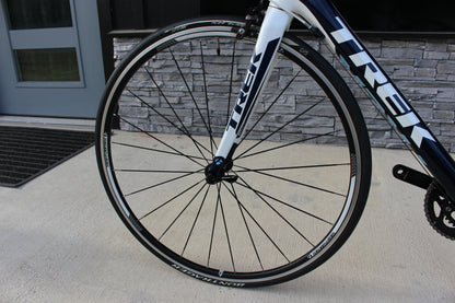 2012 Trek Madone 4.5 - Full Carbon - Shimano 105 - 18 lbs!