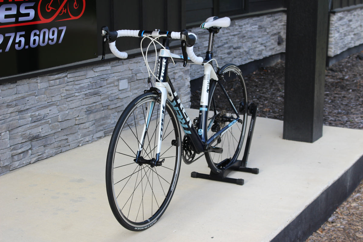 2012 Trek Madone 4.5 - Full Carbon - Shimano 105 - 18 lbs!