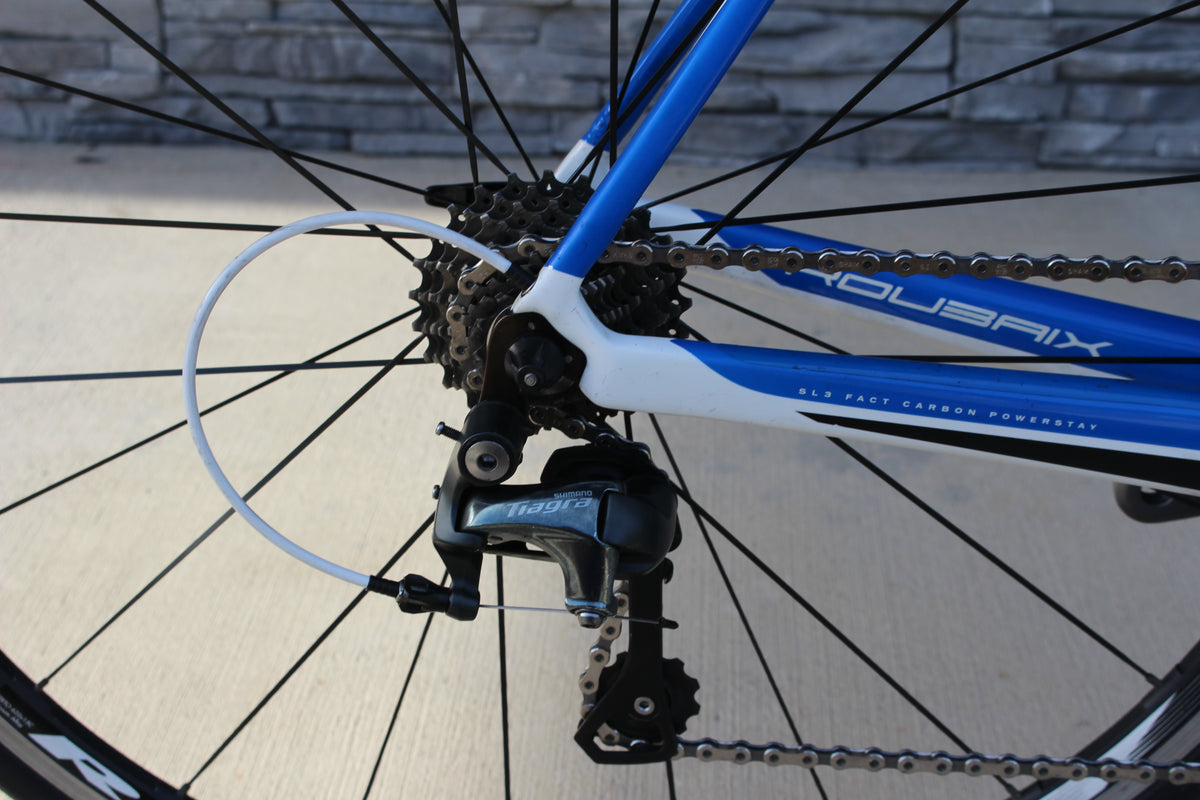 2011 Specialized Roubaix Expert- Ultegra- 17lbs