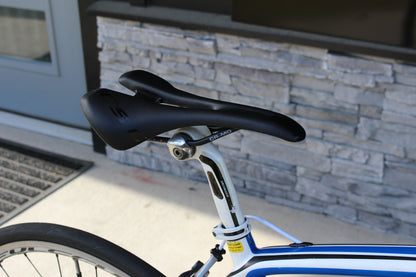 2011 Specialized Roubaix Expert- Ultegra- 17lbs