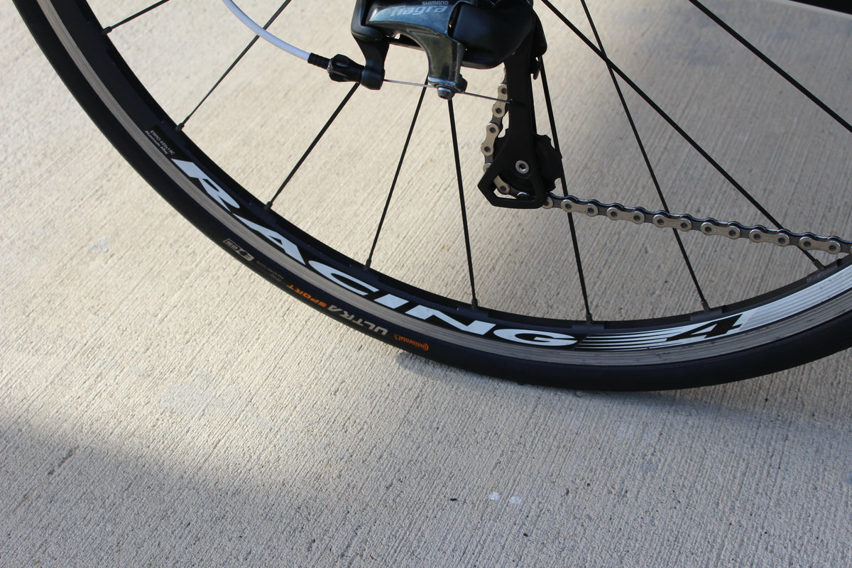 2011 Specialized Roubaix Expert- Ultegra- 17lbs