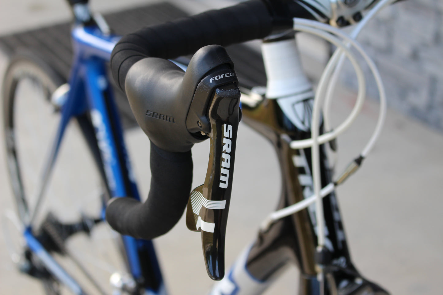 2011 Trek Madone 6.5 - 15lbs - SRAM Force