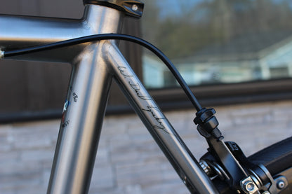 2017 Lynskey Helix- Full Titanium- 17lbs- Di2- Enve wheels