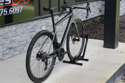 2025 Enve Melee V1- Red AXS- Enve Wheels- 16lbs