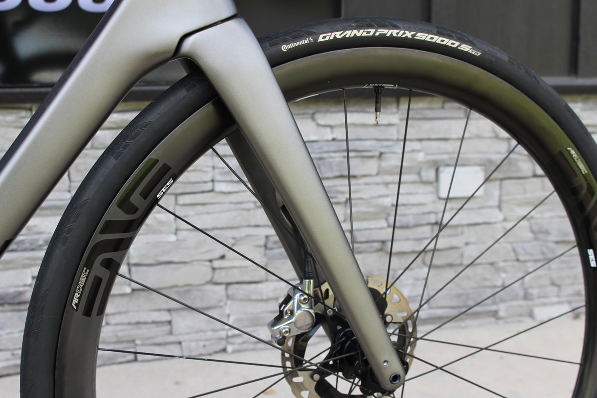 2025 Enve Melee V1- Red AXS- Enve Wheels- 16lbs