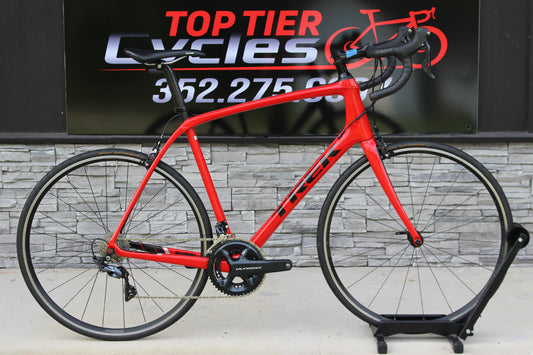 2018 Trek Domane SL 6- Ultegra- 18lbs- Carbon- CLEAN!