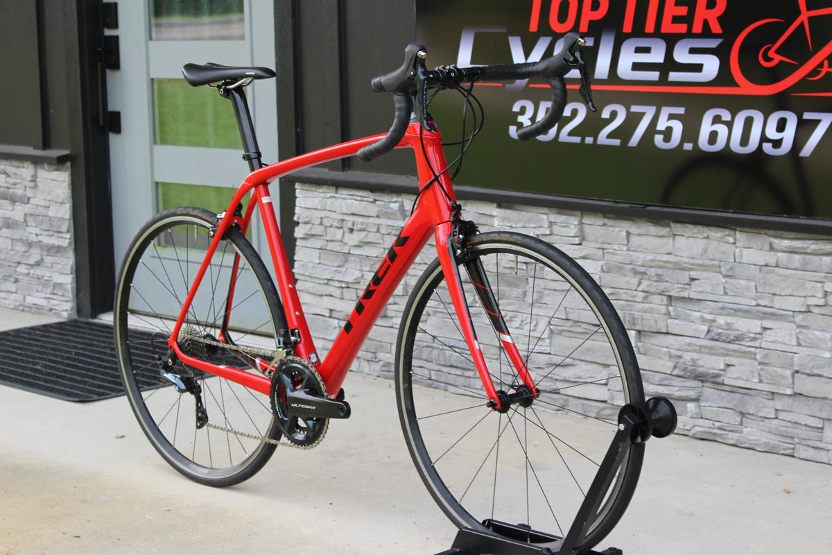 2018 Trek Domane SL 6- Ultegra- 18lbs- Carbon- CLEAN!