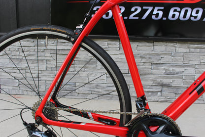 2018 Trek Domane SL 6- Ultegra- 18lbs- Carbon- CLEAN!
