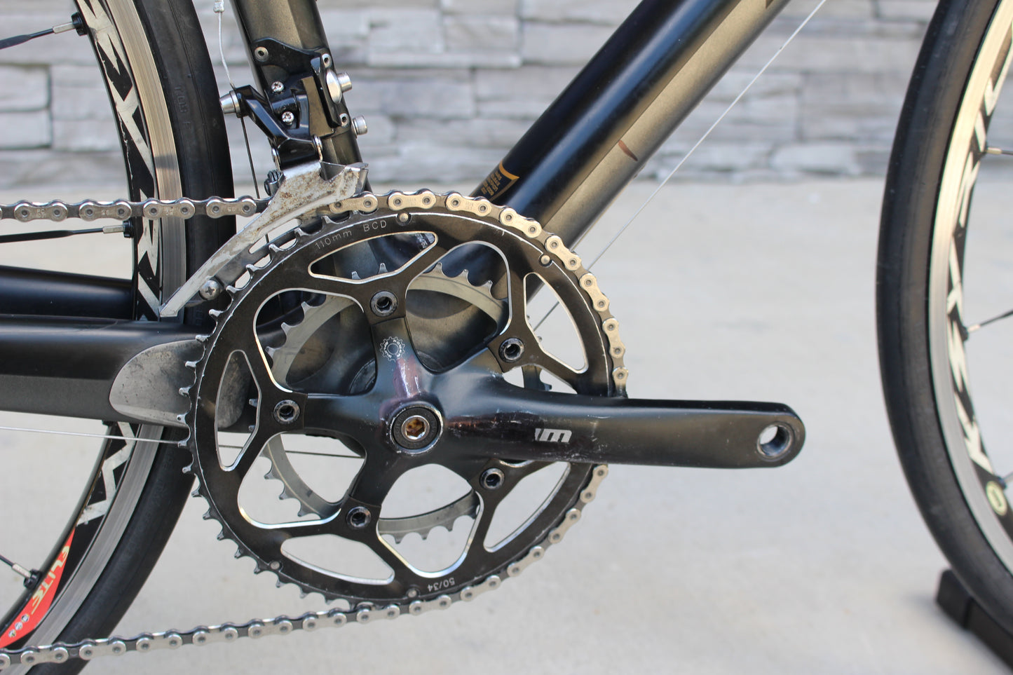 2012 Specialized Roubaix- Full Carbon- 18lbs- Race wheels