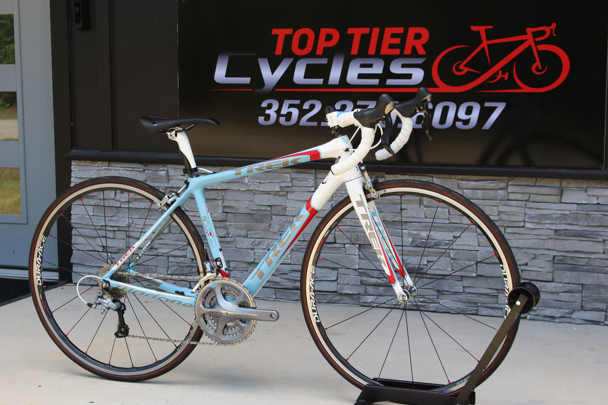 2011 Trek Madone 6.9 SSL- Womens- 15lbs