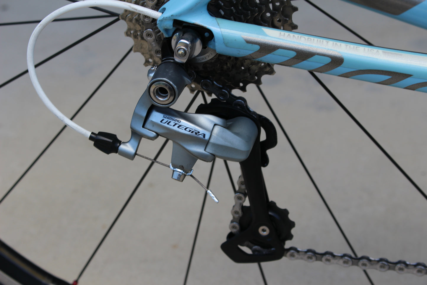 2011 Trek Madone 6.9 SSL- Womens- 15lbs