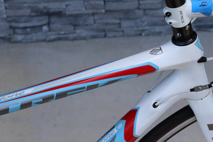 2011 Trek Madone 6.9 SSL- Womens- 15lbs
