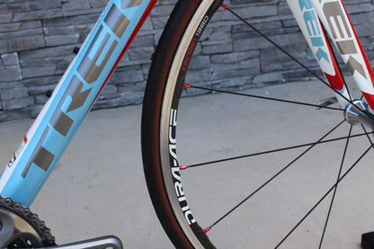 2011 Trek Madone 6.9 SSL- Womens- 15lbs