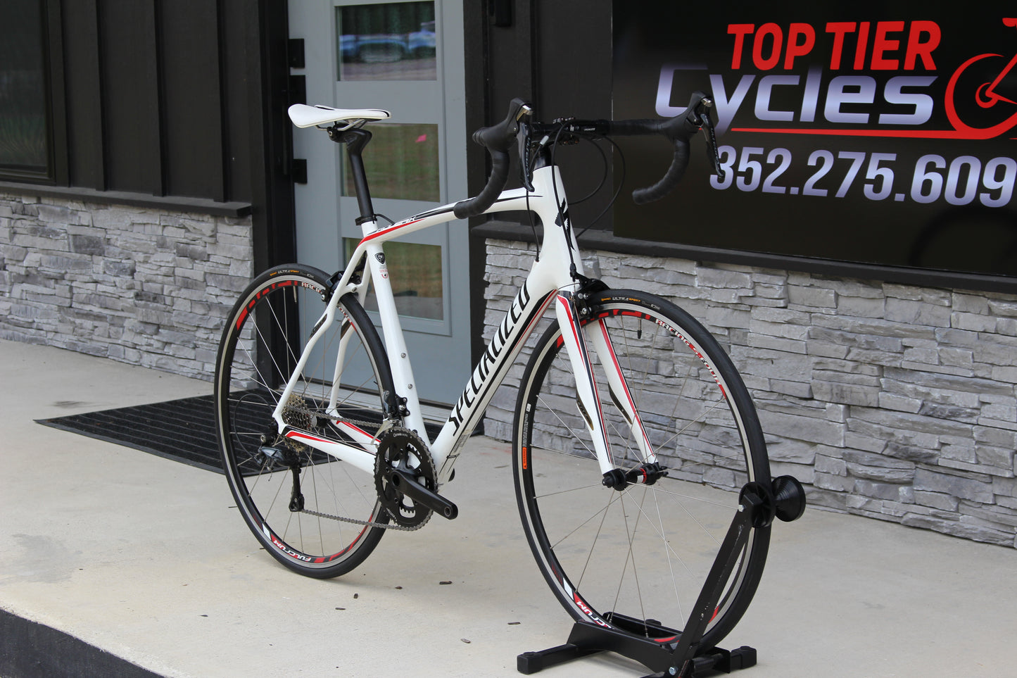 2015 Specialized Roubaix- Carbon- Ultegra- 18lbs