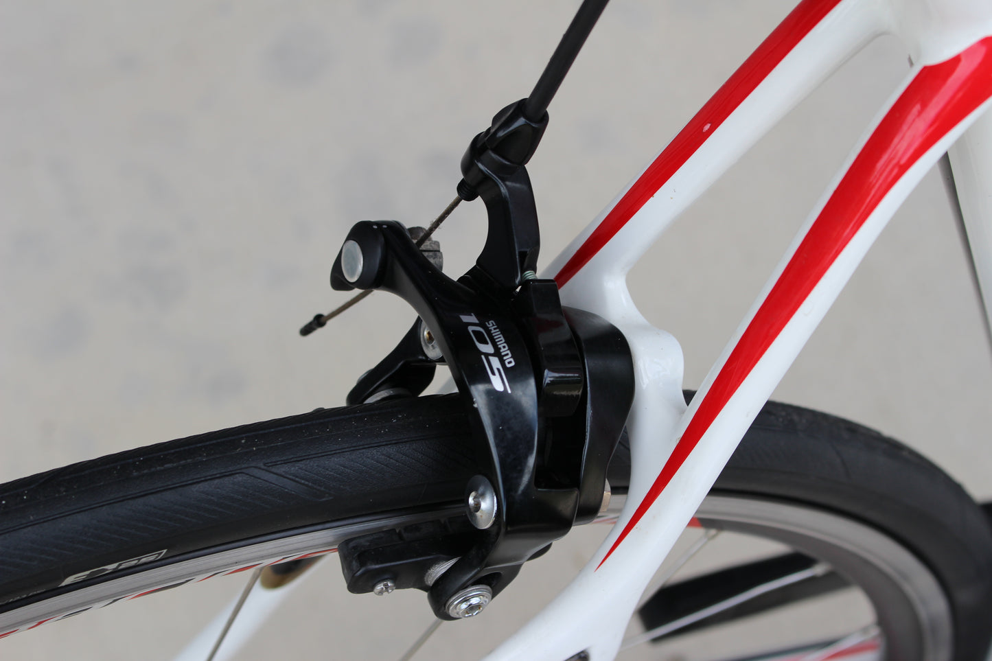 2015 Specialized Roubaix- Carbon- Ultegra- 18lbs