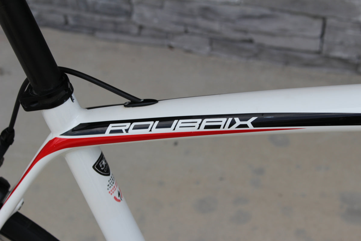 2015 Specialized Roubaix- Carbon- Ultegra- 18lbs