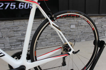 2015 Specialized Roubaix- Carbon- Ultegra- 18lbs