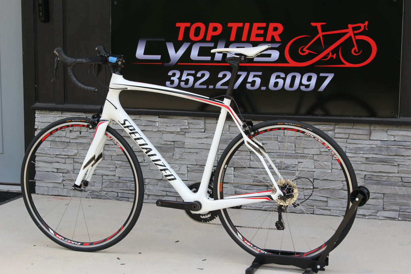 2015 Specialized Roubaix- Carbon- Ultegra- 18lbs