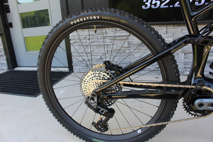 2026 Specialized Levo R Expert- Only Test Ridden- Like new!